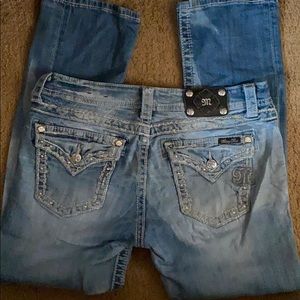 Miss Me Capri Jeans